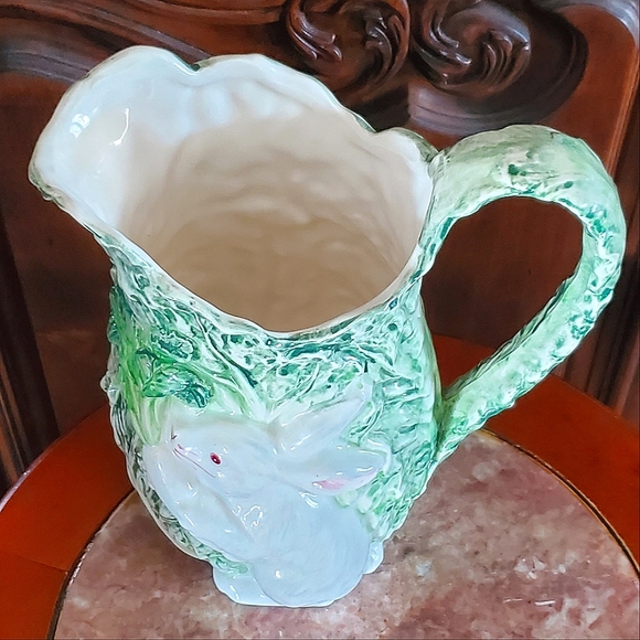 Vntg "Rabbit Patch" Porcelain Pitcher by Shafford - Picture 4 of 4